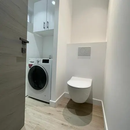 Rue Guillaumont Heart Of Old * Antibes